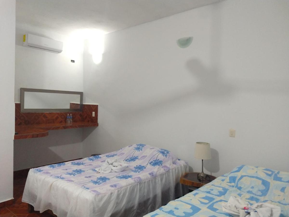 Blue Hotel باكالار المظهر الخارجي الصورة