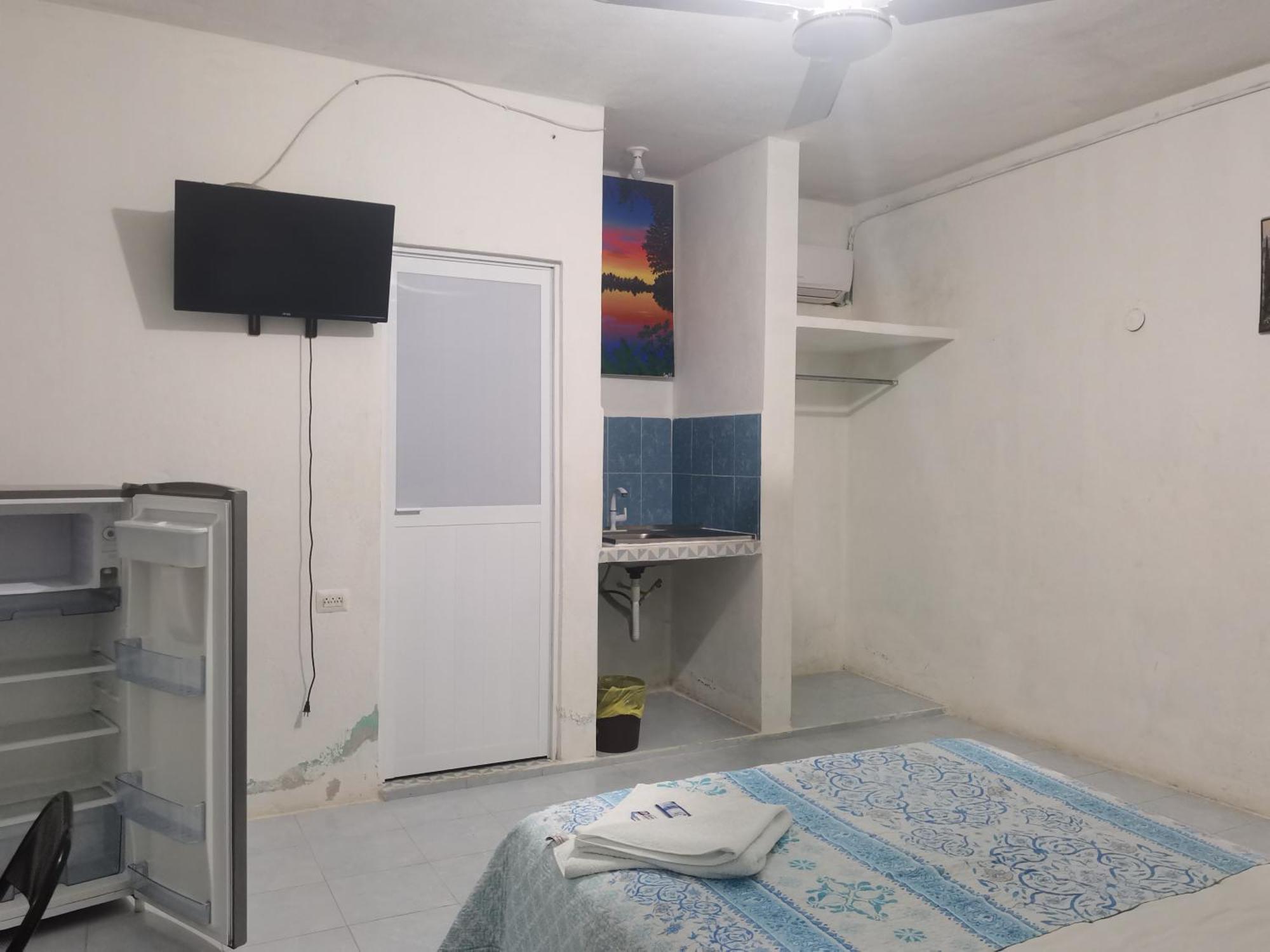 Blue Hotel باكالار المظهر الخارجي الصورة